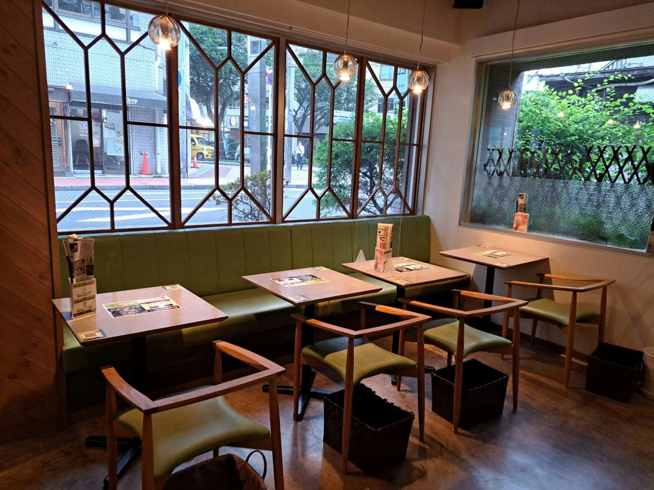 cafe＆Bar eight