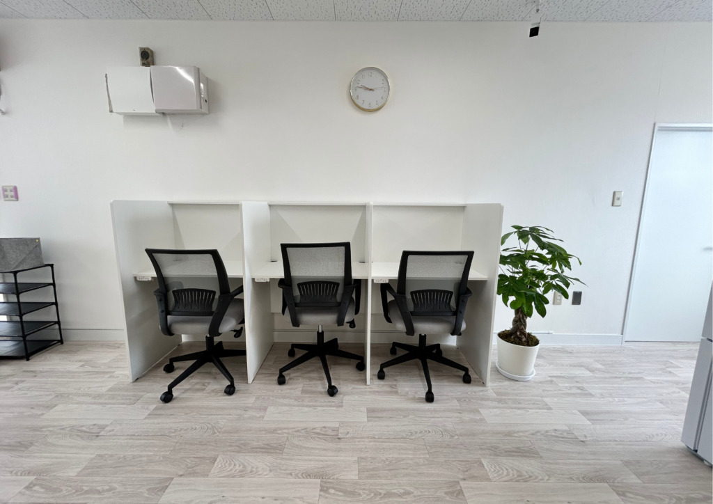 シェアオフィスBee