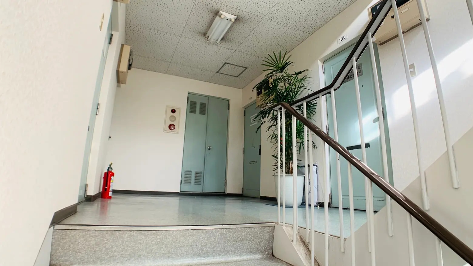 お気軽会議室金沢安江町１０３号室