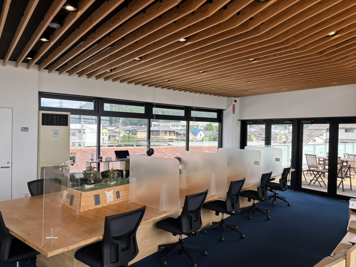 コワーキングスペースQ２