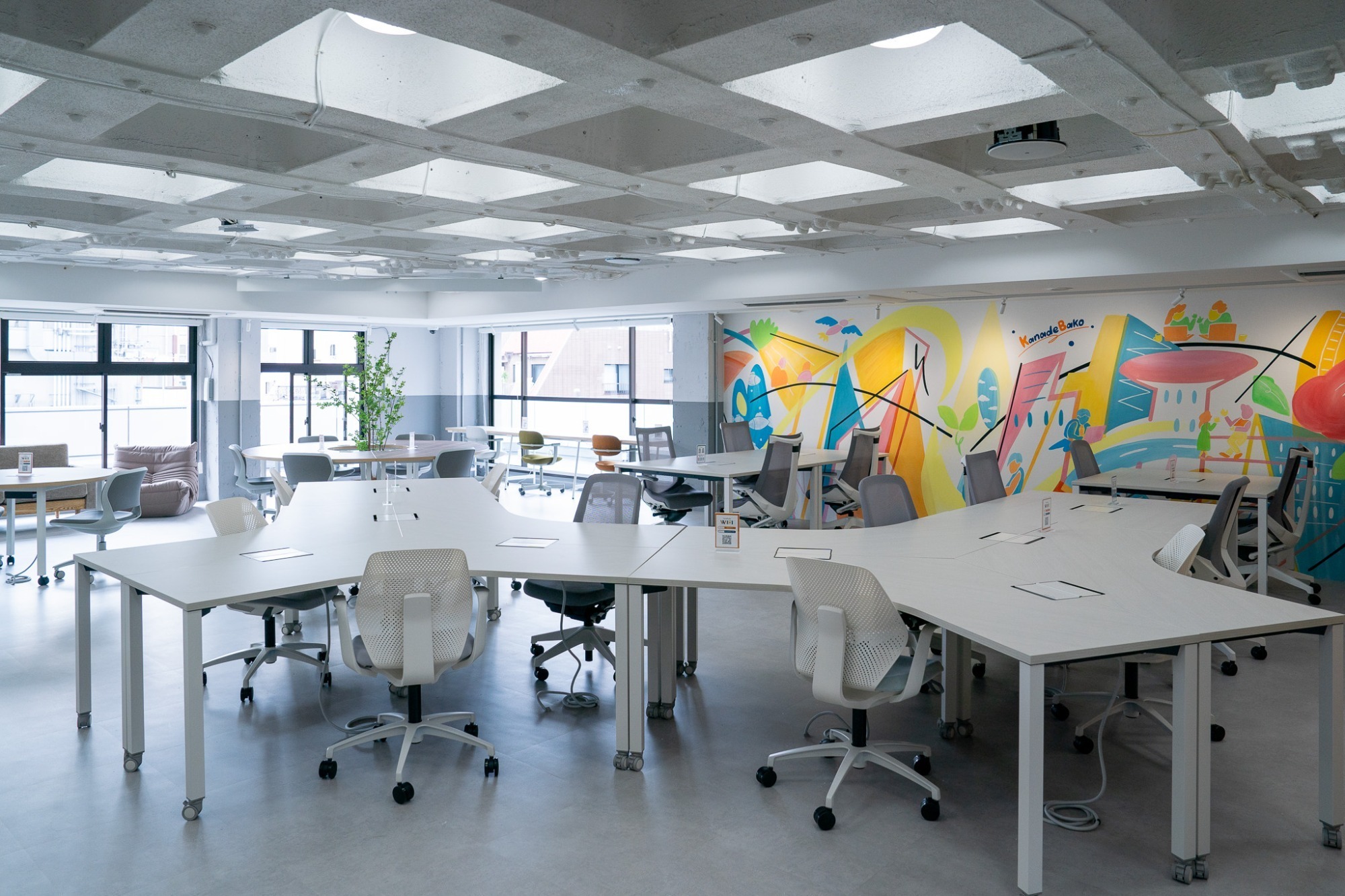 コワーキングスペース KanadeBako