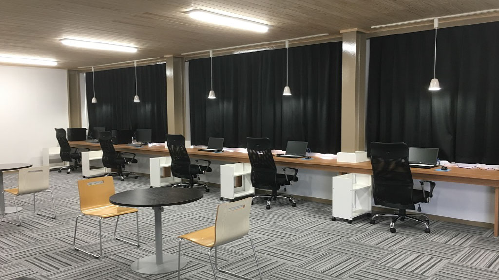 三股町まち・ひと・しごと情報交流センター